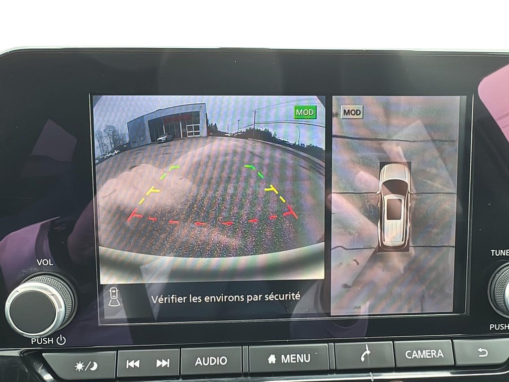 2025 Nissan Pathfinder in Sept-Îles, Quebec - 17 - w1024h768px