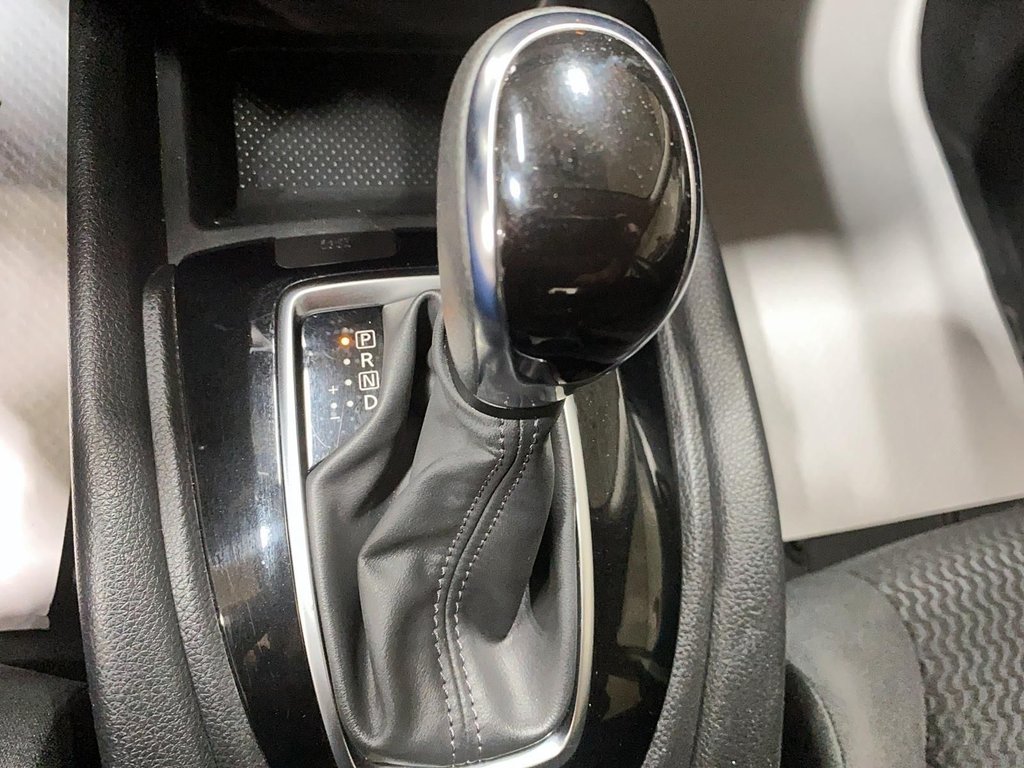 2018 Nissan Qashqai Sv in Chicoutimi, Quebec - 18 - w1024h768px