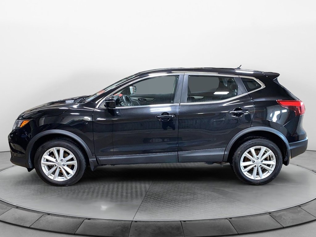 2018 Nissan Qashqai Sv in Chicoutimi, Quebec - 5 - w1024h768px
