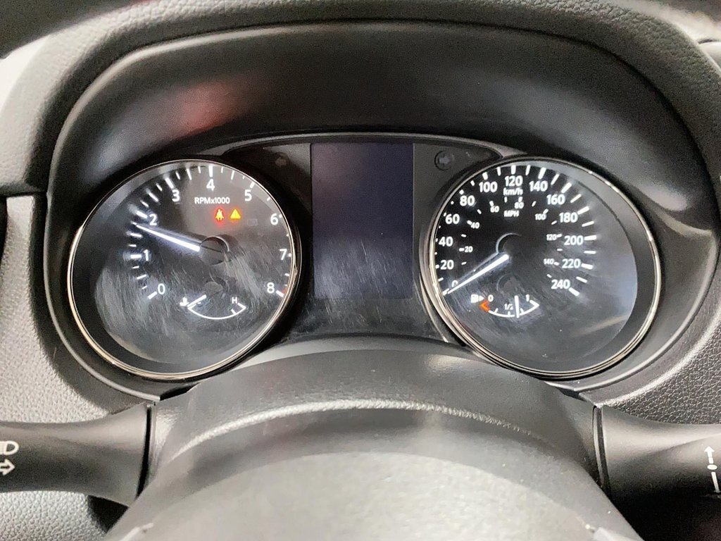 2018 Nissan Qashqai Sv in Chicoutimi, Quebec - 19 - w1024h768px