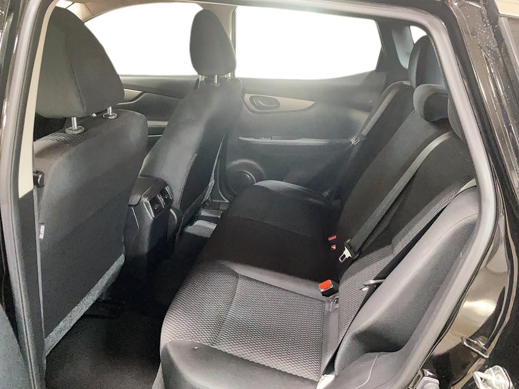 2018 Nissan Qashqai Sv in Chicoutimi, Quebec - 10 - w1024h768px