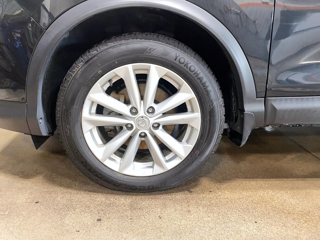 2018 Nissan Qashqai Sv in Chicoutimi, Quebec - 8 - w1024h768px
