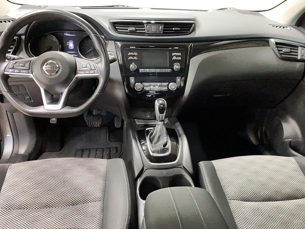 Nissan Qashqai  2018 à Jonquière, Québec - 10 - w1024h768px