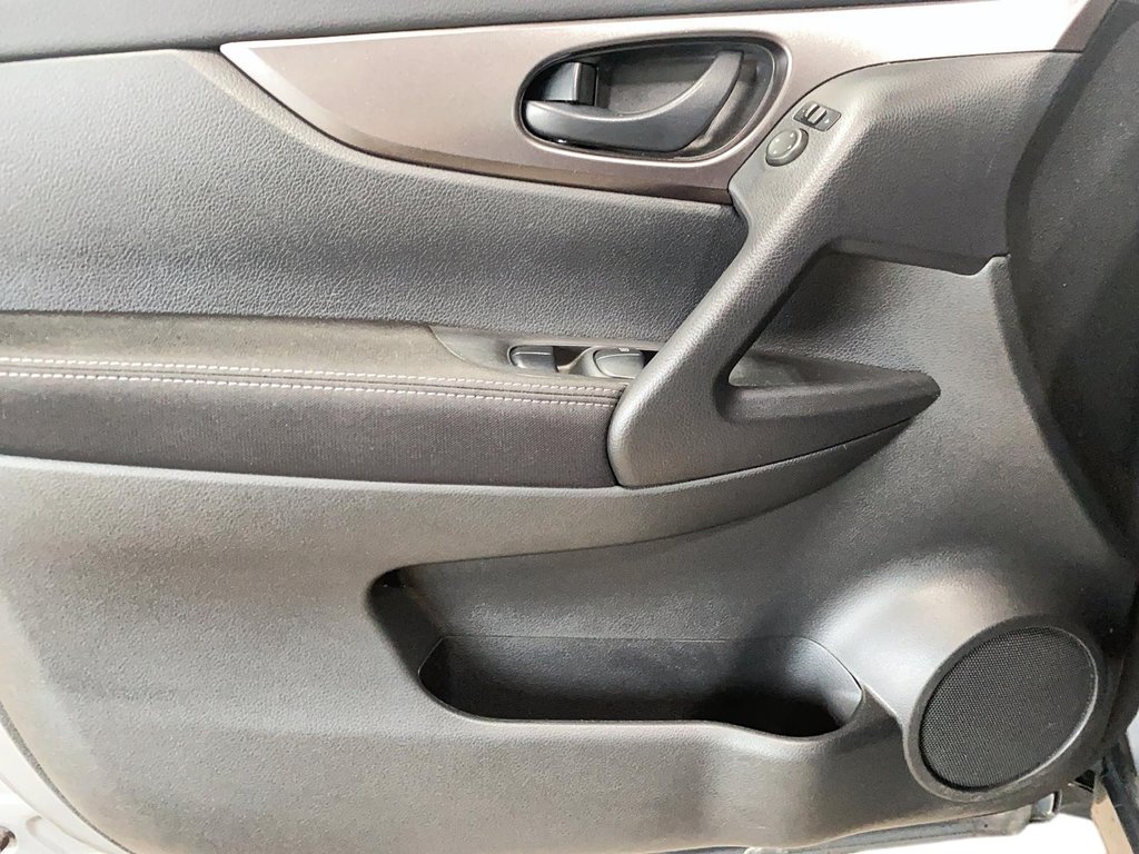 2019 Nissan Qashqai in Sept-Îles, Quebec - 9 - w1024h768px