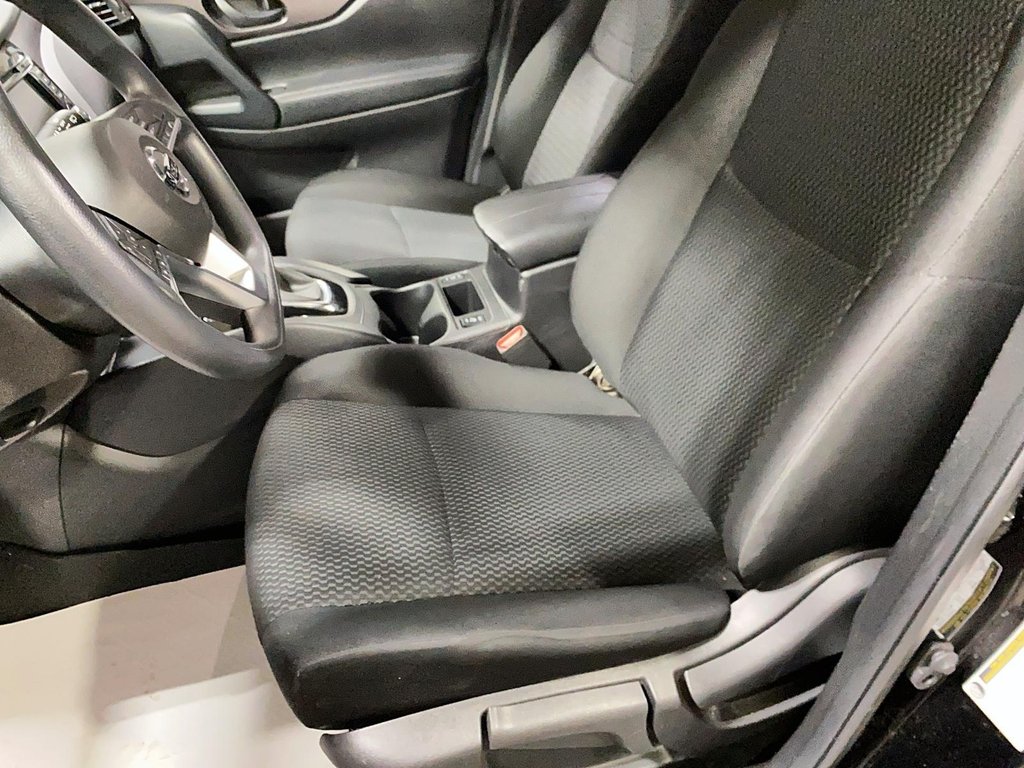 2020 Nissan Qashqai in Jonquière, Quebec - 11 - w1024h768px