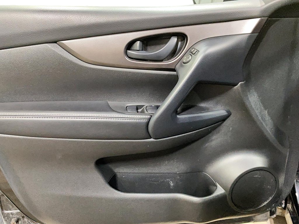 2020 Nissan Qashqai in Jonquière, Quebec - 10 - w1024h768px