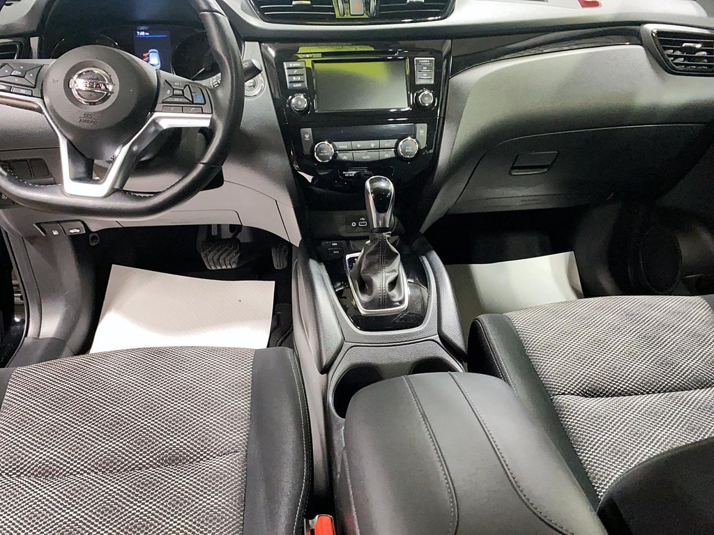 Nissan Qashqai  2022 à Sept-Îles, Québec - 10 - w1024h768px