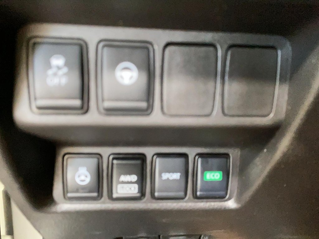 Nissan Qashqai  2022 à Jonquière, Québec - 15 - w1024h768px