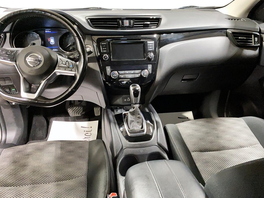 Nissan Qashqai  2022 à Jonquière, Québec - 9 - w1024h768px