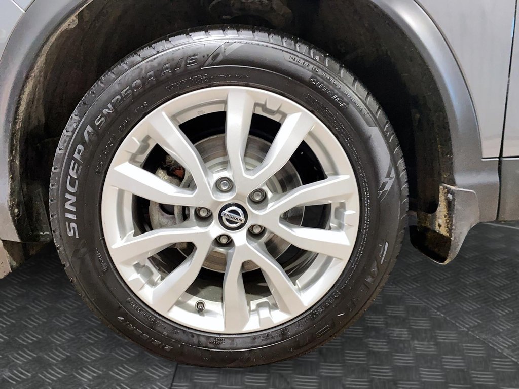 Nissan Qashqai  2023 à Jonquière, Québec - 20 - w1024h768px
