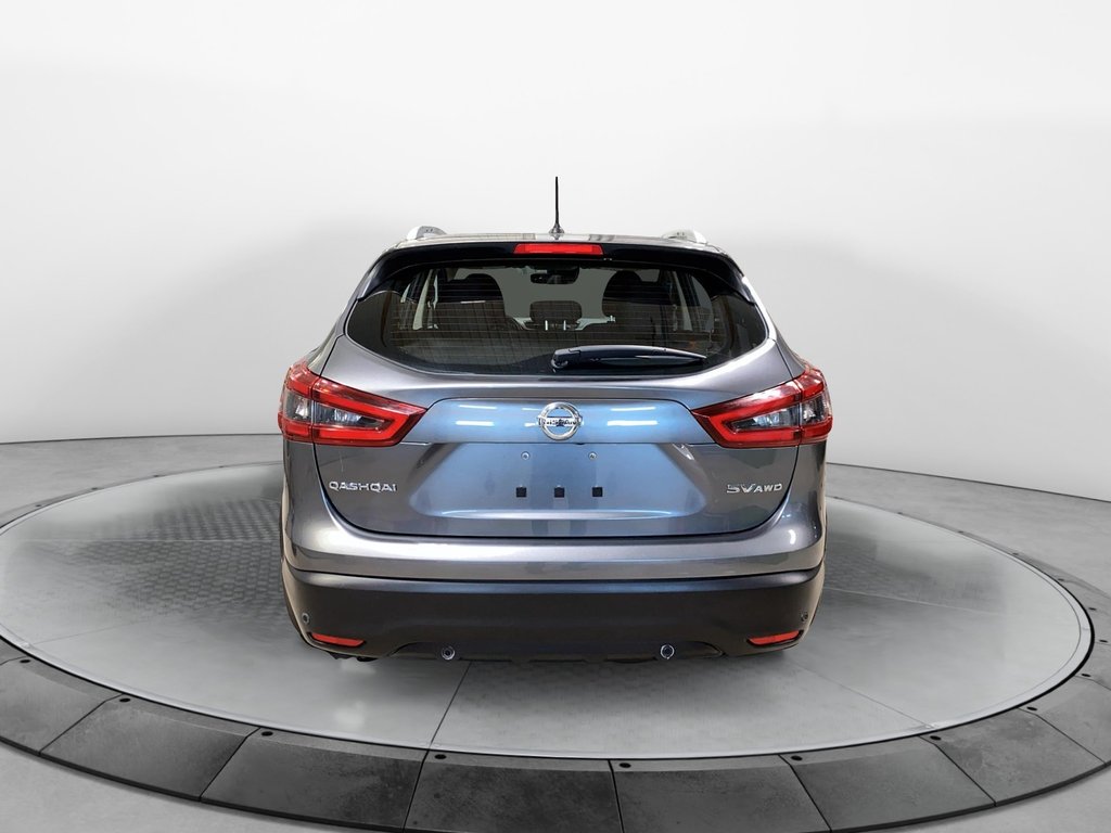 Nissan Qashqai  2023 à Jonquière, Québec - 3 - w1024h768px