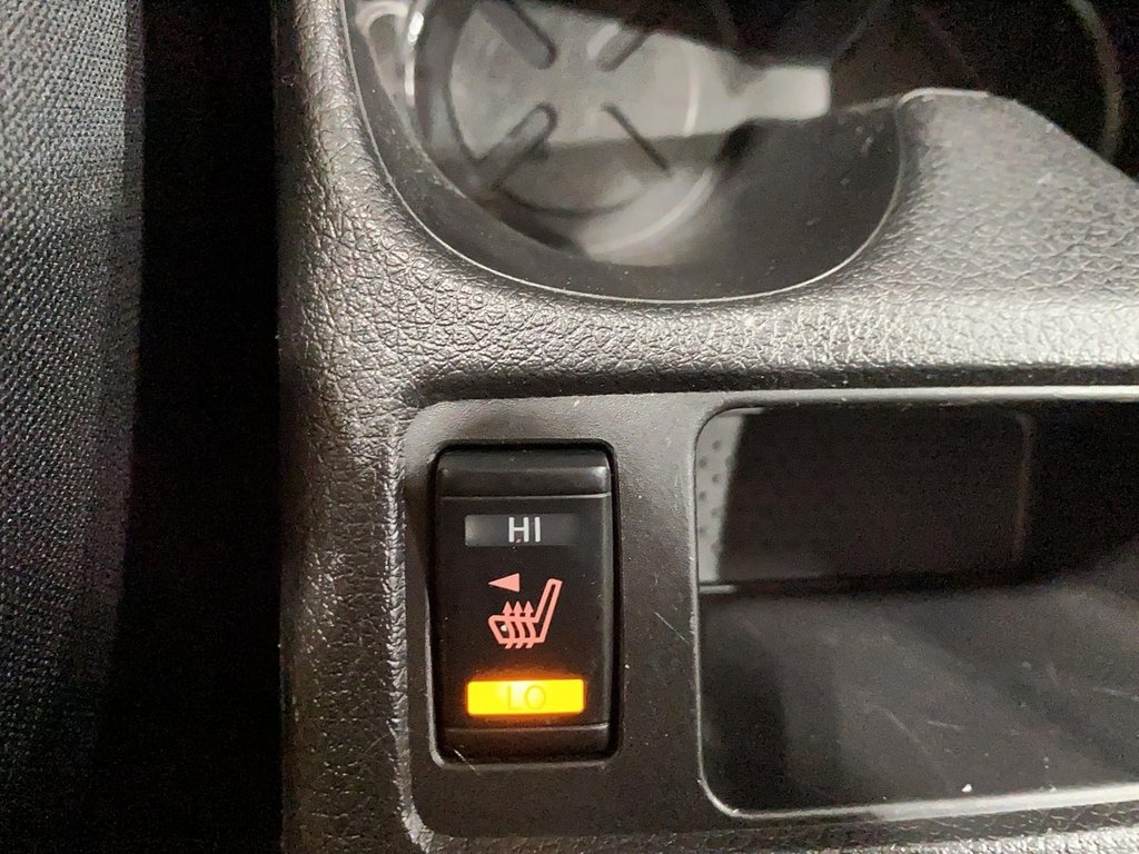 2023 Nissan Qashqai S in Chicoutimi, Quebec - 19 - w1024h768px