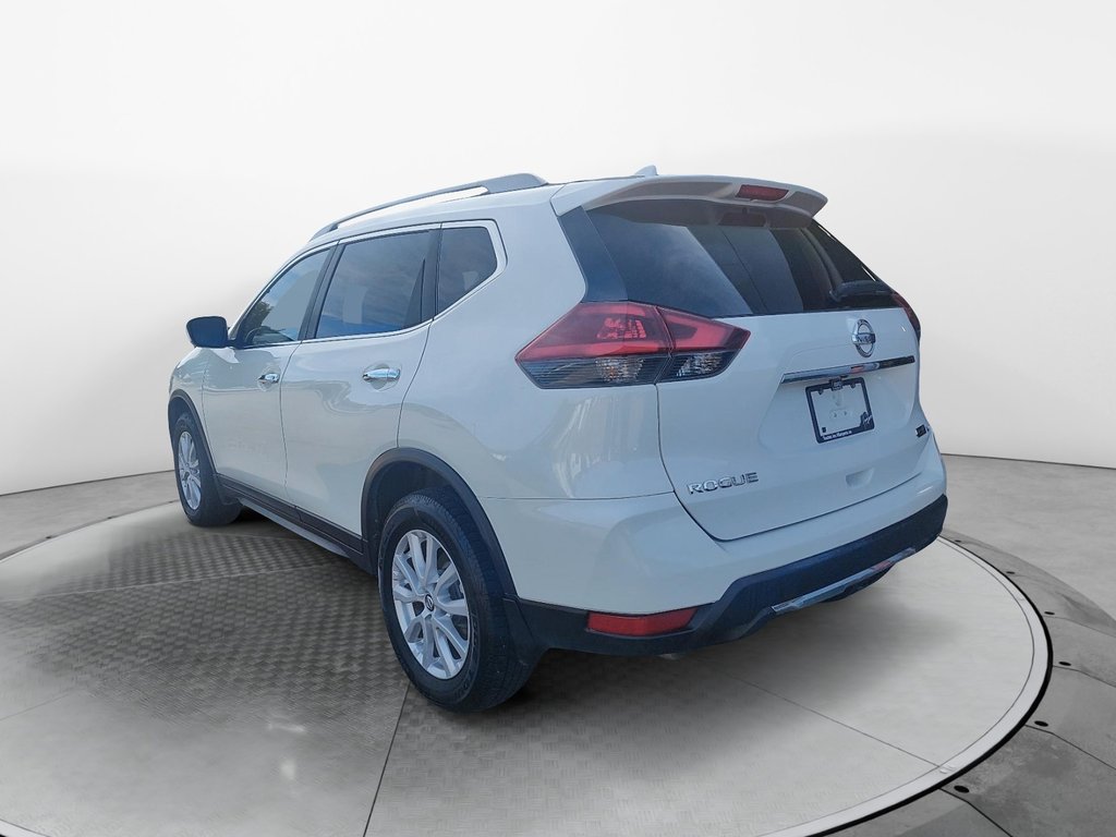 2020 Nissan Rogue in Jonquière, Quebec - 4 - w1024h768px