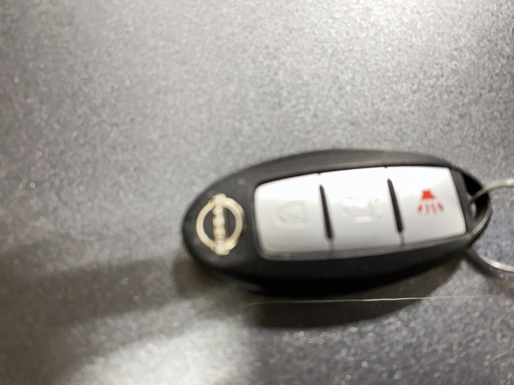 Nissan Rogue S 2022 à Jonquière, Québec - 26 - w1024h768px