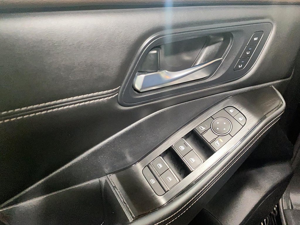 2023 Nissan Rogue in Jonquière, Quebec - 11 - w1024h768px