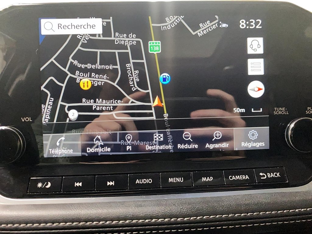 2023 Nissan Rogue in Jonquière, Quebec - 19 - w1024h768px