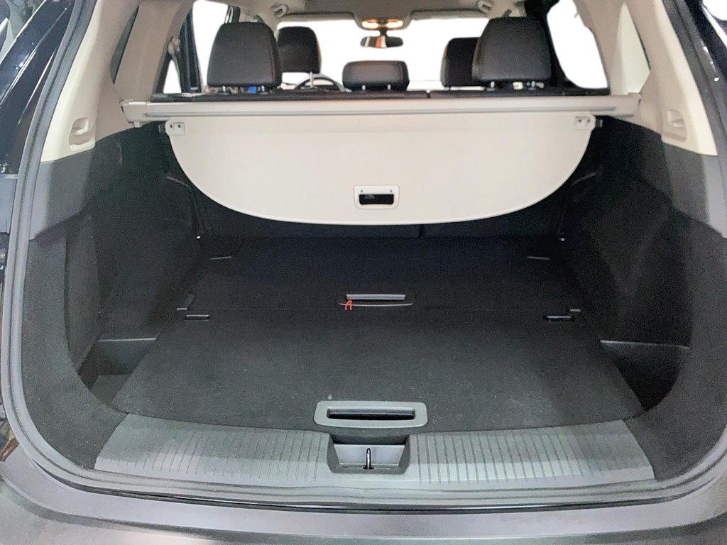 2023 Nissan Rogue in Jonquière, Quebec - 6 - w1024h768px