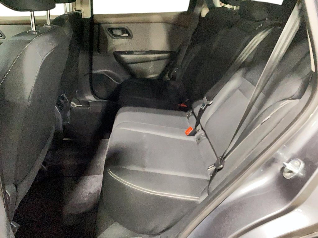 Nissan Rogue S 2023 à Chicoutimi, Québec - 6 - w1024h768px