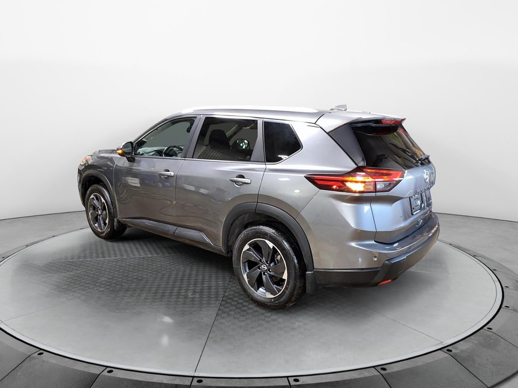Nissan Rogue  2024 à Baie-Comeau, Québec - 4 - w1024h768px
