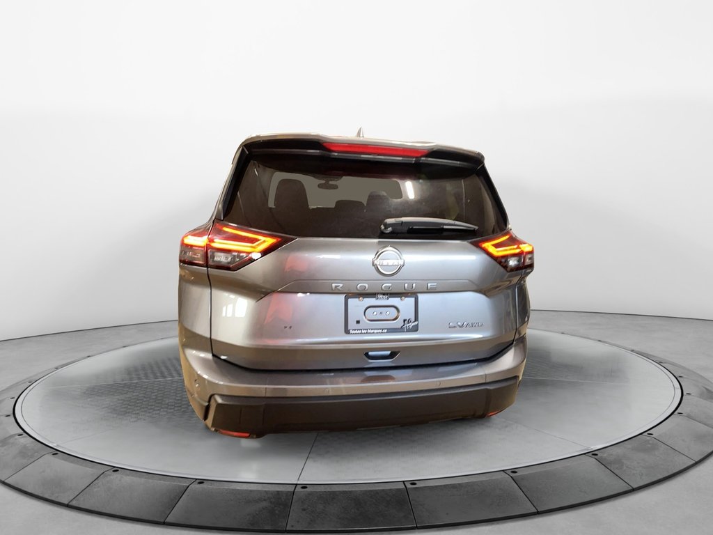 Nissan Rogue  2024 à Baie-Comeau, Québec - 3 - w1024h768px