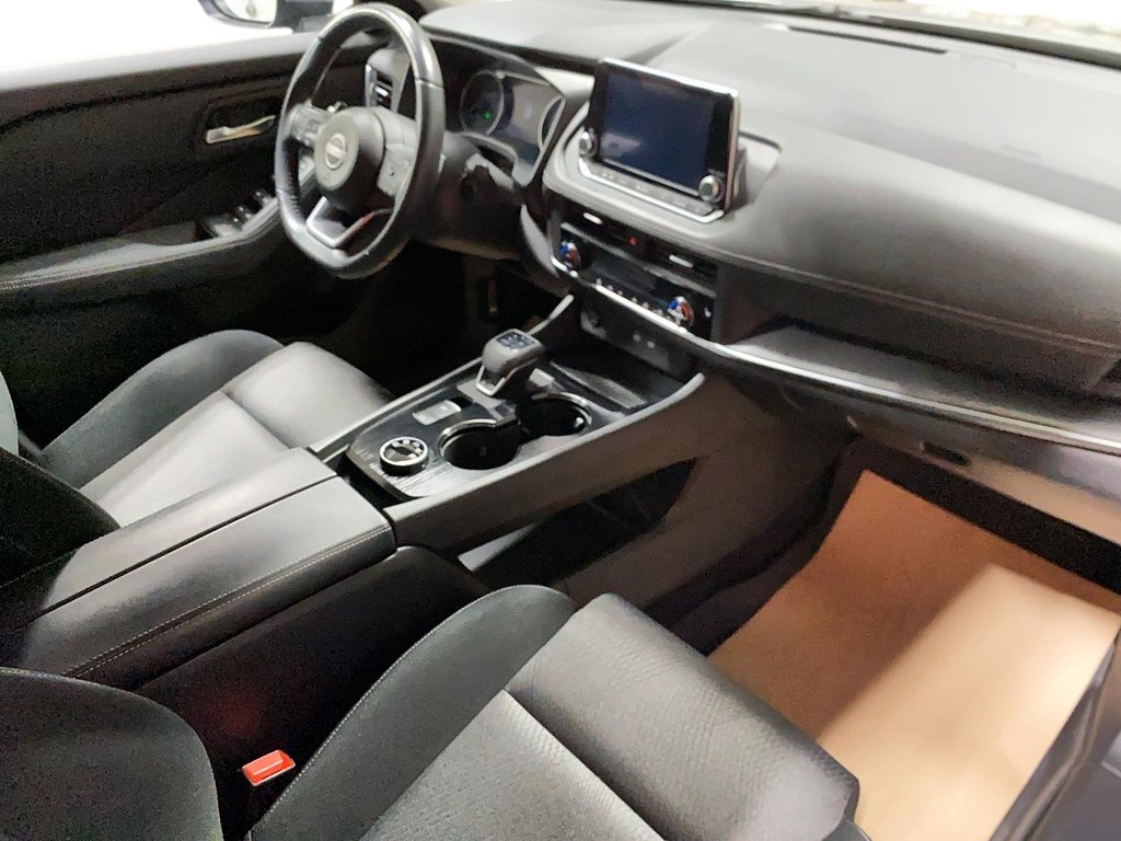 Nissan Rogue  2024 à Baie-Comeau, Québec - 25 - w1024h768px