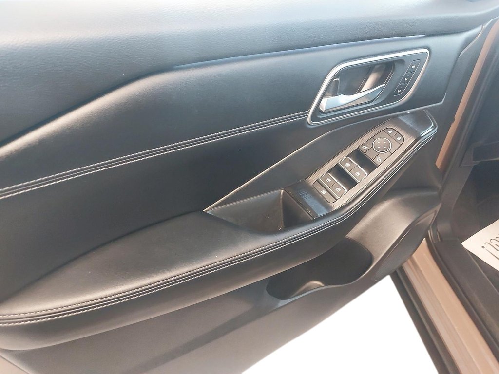Nissan Rogue Platinum 2025 à Chicoutimi, Québec - 12 - w1024h768px