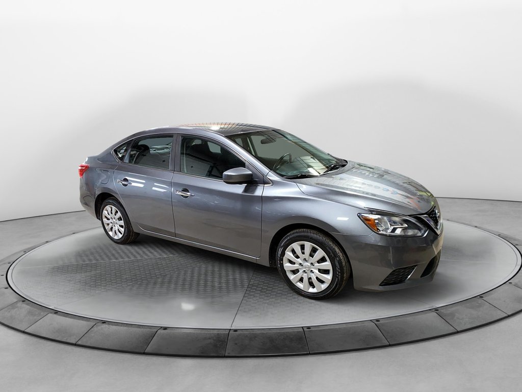 2017 Nissan Sentra in Baie-Comeau, Quebec - 6 - w1024h768px