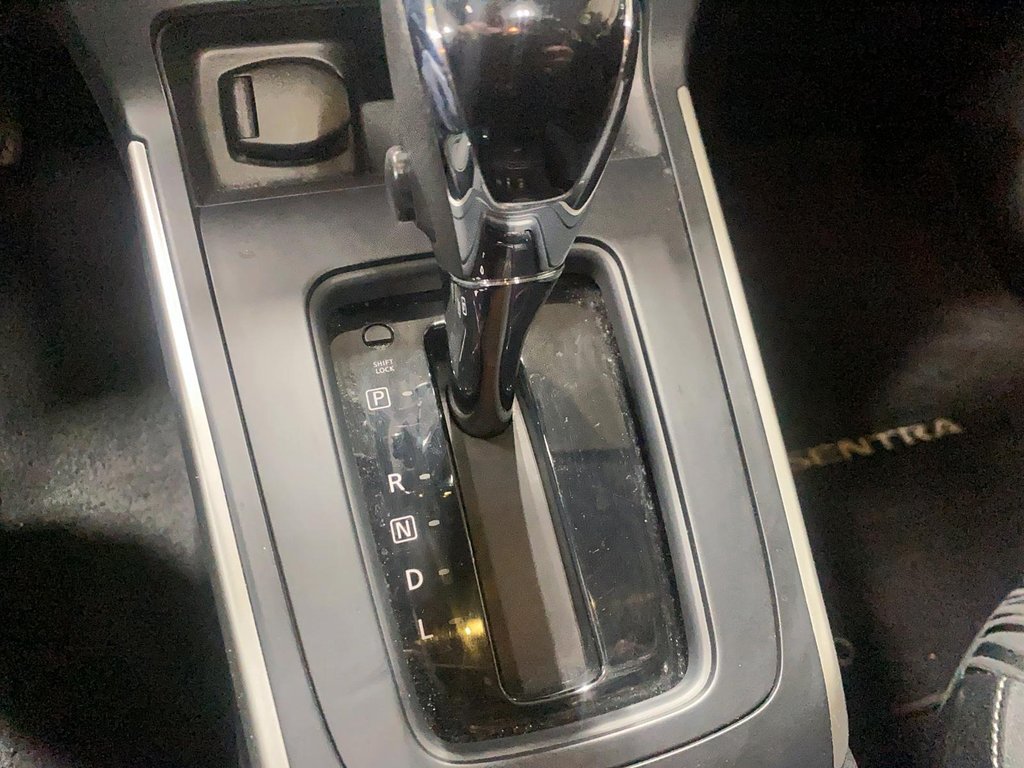 2018 Nissan Sentra in Jonquière, Quebec - 15 - w1024h768px