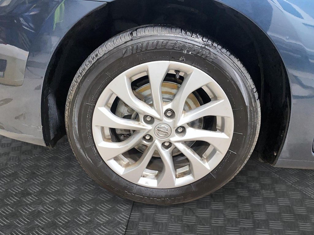 2018 Nissan Sentra in Jonquière, Quebec - 7 - w1024h768px