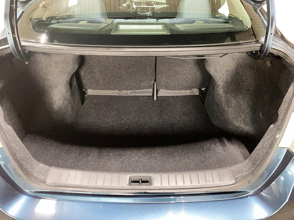 2018 Nissan Sentra in Jonquière, Quebec - 6 - w1024h768px