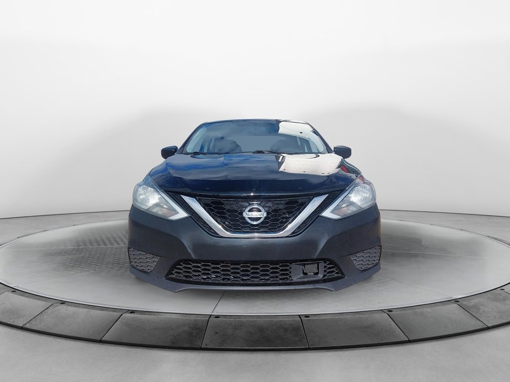 Nissan Sentra  2019 à Sept-Îles, Québec - 2 - w1024h768px