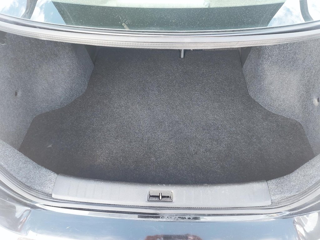 Nissan Sentra  2019 à Sept-Îles, Québec - 6 - w1024h768px