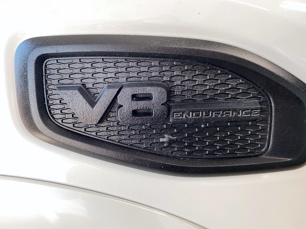 2019 Nissan Titan XD in Jonquière, Quebec - 5 - w1024h768px