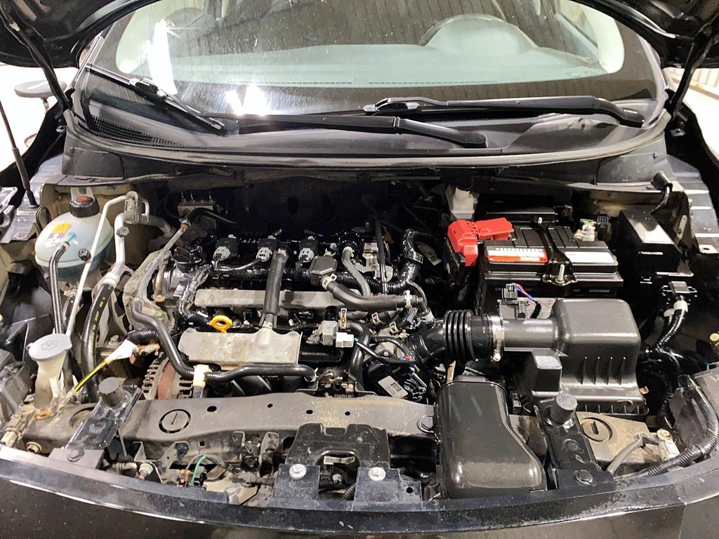 Nissan Versa  2021 à Jonquière, Québec - 8 - w1024h768px