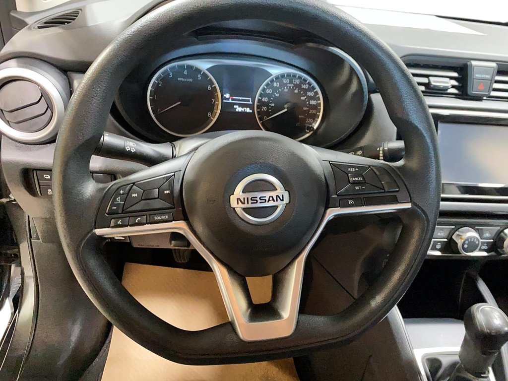 Nissan Versa  2022 à Sept-Îles, Québec - 13 - w1024h768px