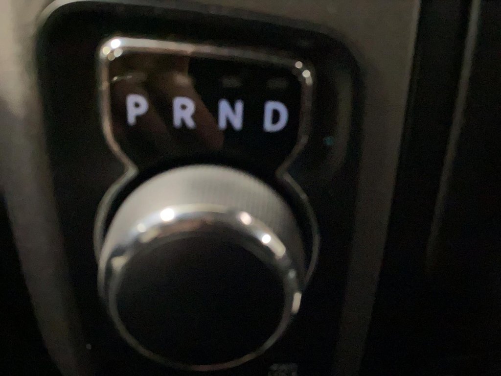 2020 Ram 1500 Classic in Sept-Îles, Quebec - 16 - w1024h768px