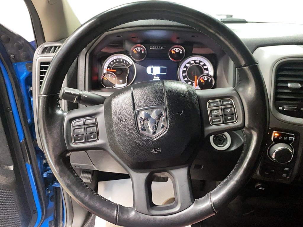 2021 Ram 1500 Classic in Baie-Comeau, Quebec - 11 - w1024h768px