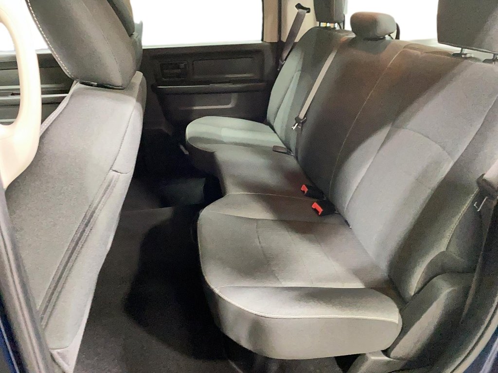 2021 Ram 1500 Classic in Sept-Îles, Quebec - 9 - w1024h768px