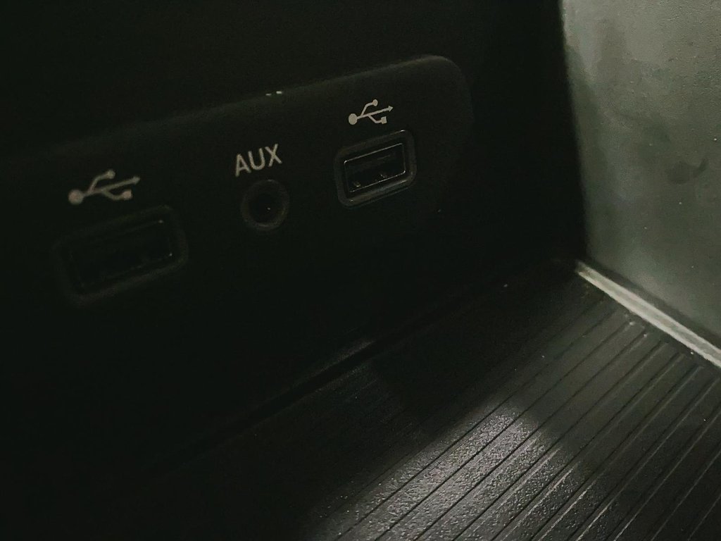 2021 Ram 1500 Classic in Sept-Îles, Quebec - 21 - w1024h768px