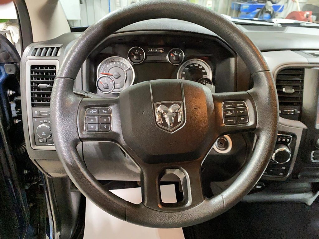 2021 Ram 1500 Classic in Sept-Îles, Quebec - 15 - w1024h768px