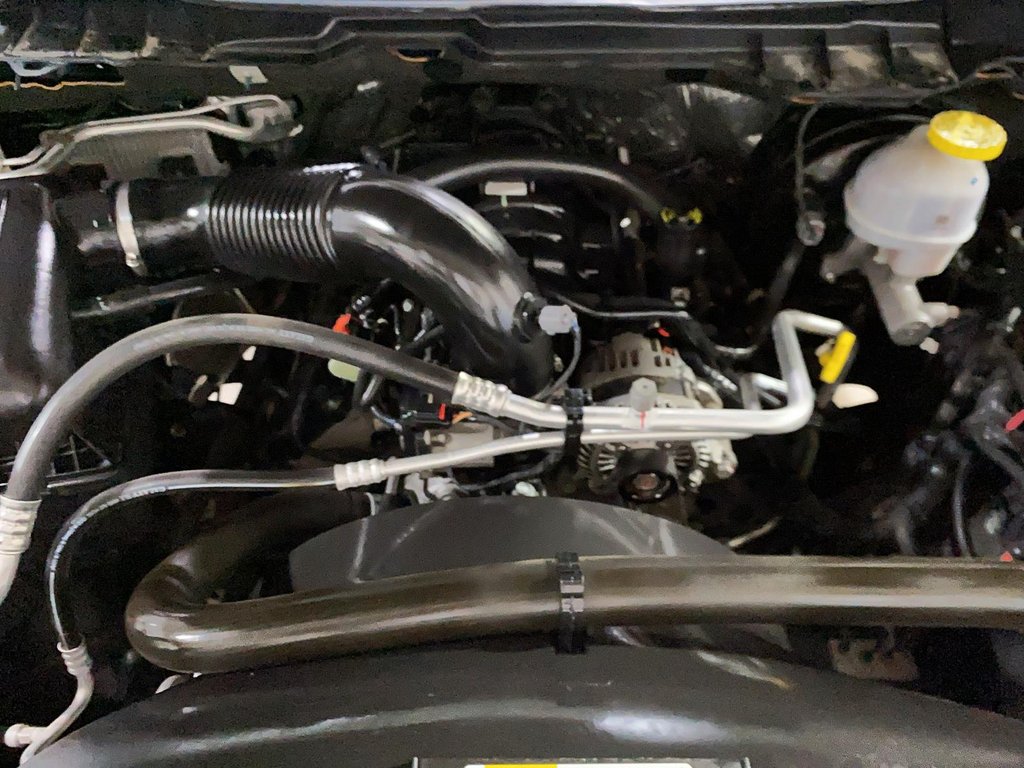 2021 Ram 1500 Classic in Jonquière, Quebec - 8 - w1024h768px