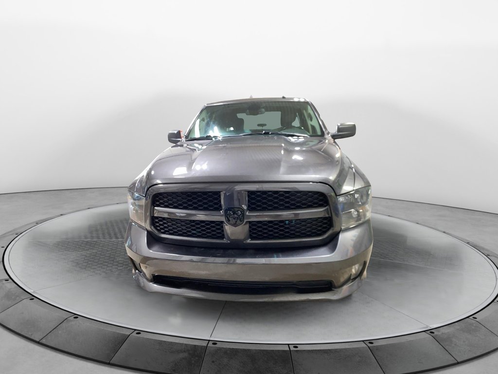 Ram 1500 Classic  2022 à Jonquière, Québec - 2 - w1024h768px