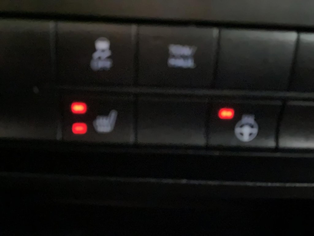 Ram 1500 Classic  2022 à Jonquière, Québec - 14 - w1024h768px