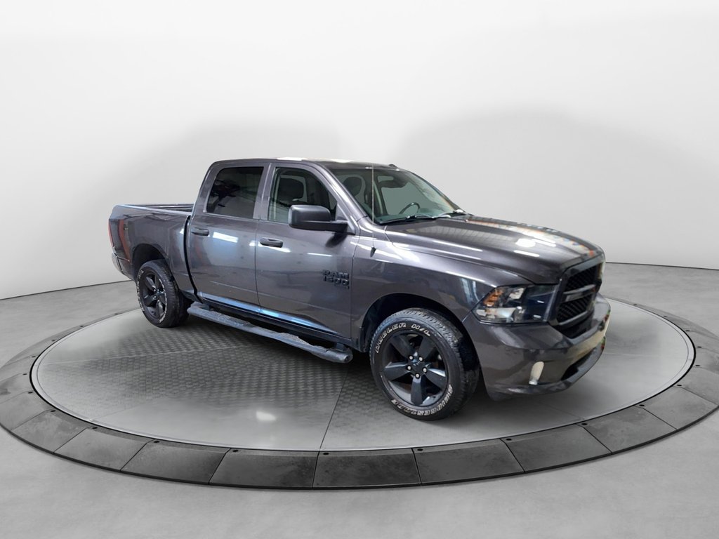 Ram 1500 Classic  2022 à Jonquière, Québec - 3 - w1024h768px