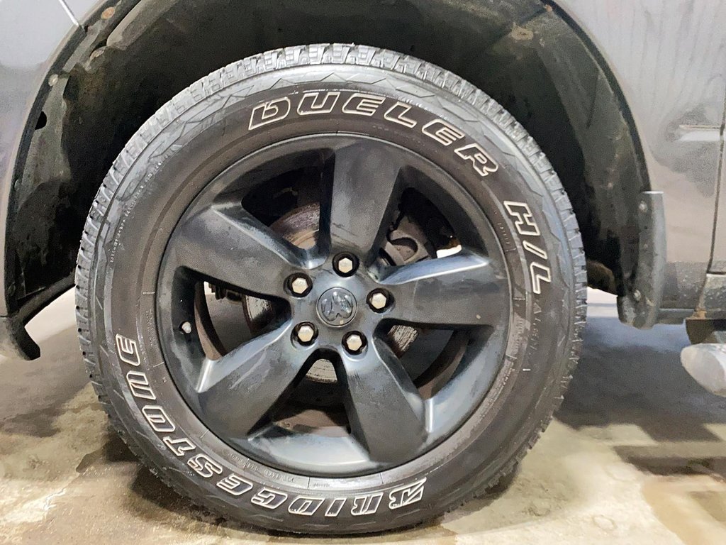 Ram 1500 Classic  2022 à Jonquière, Québec - 6 - w1024h768px