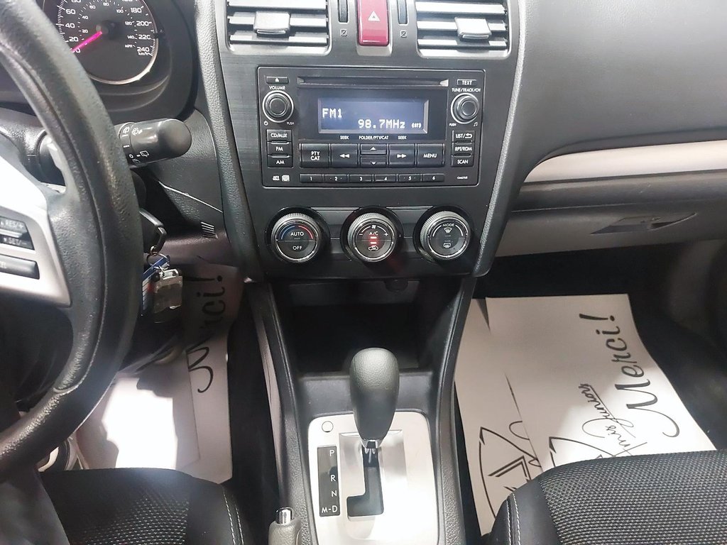 2014 Subaru XV Crosstrek 2.0i w/Sport Pkg in Chicoutimi, Quebec - 15 - w1024h768px