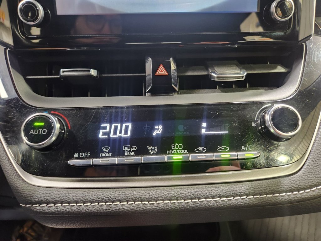 Toyota Corolla Hatchback  2019 à Sept-Îles, Québec - 23 - w1024h768px