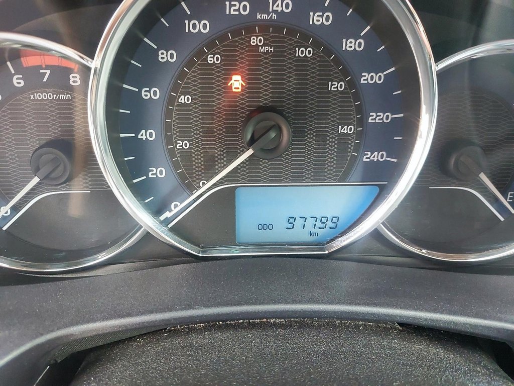 Toyota Corolla  2016 à Sept-Îles, Québec - 13 - w1024h768px