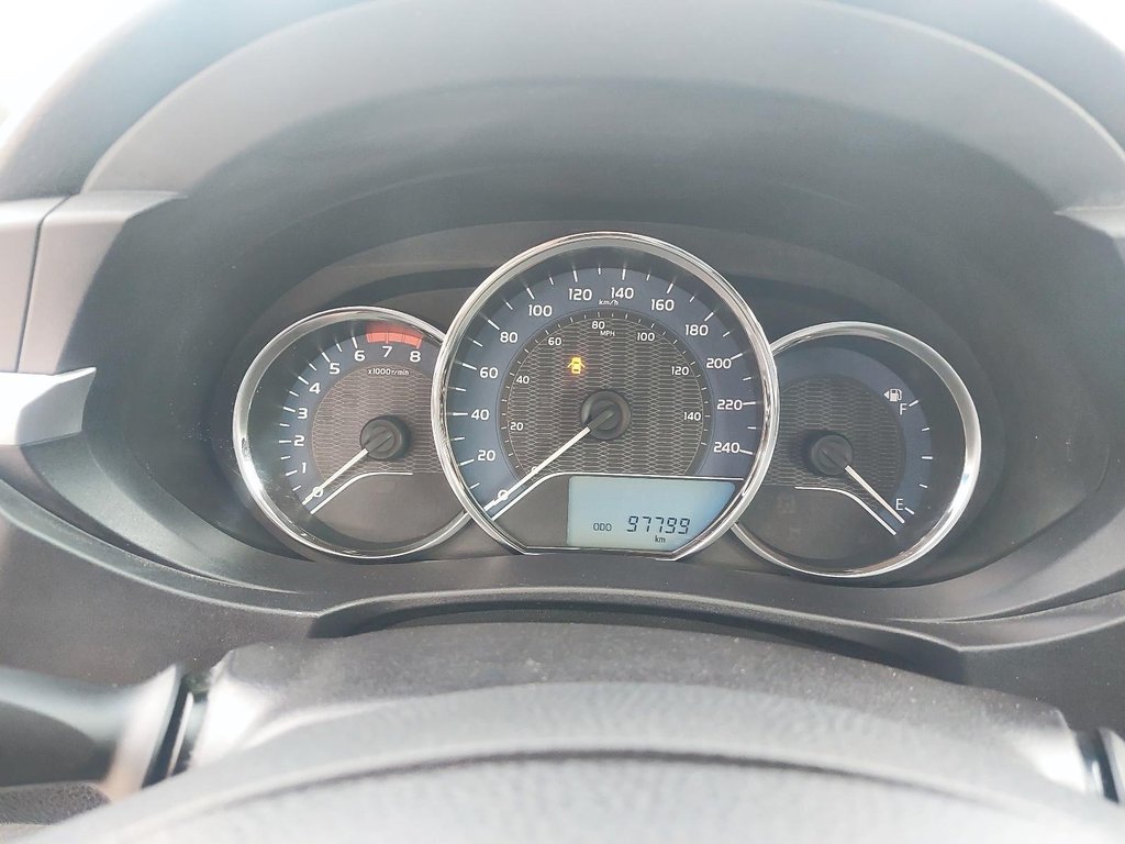 Toyota Corolla  2016 à Sept-Îles, Québec - 14 - w1024h768px