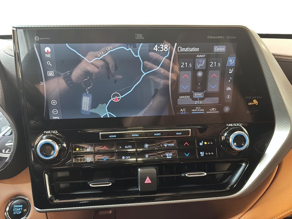 2022 Toyota Highlander in Jonquière, Quebec - 19 - w1024h768px